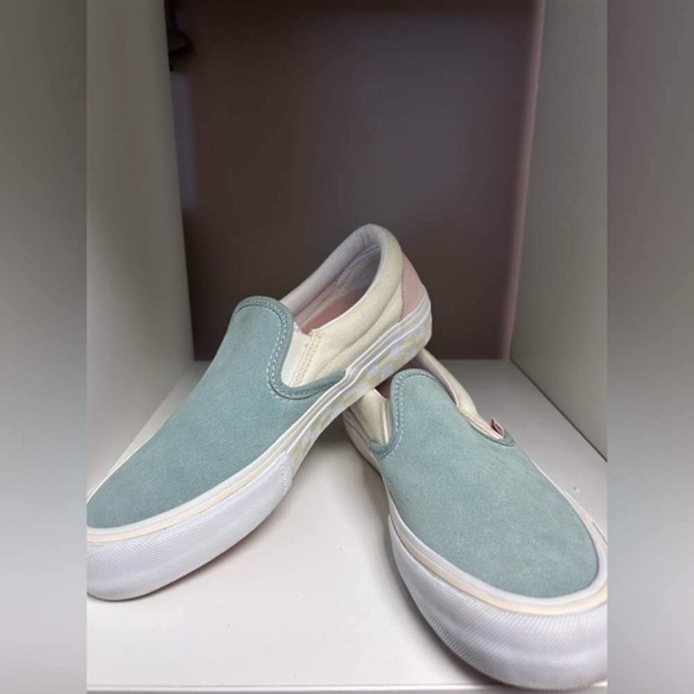 Vans Slip-On Shoes in Mint and Cream‎
